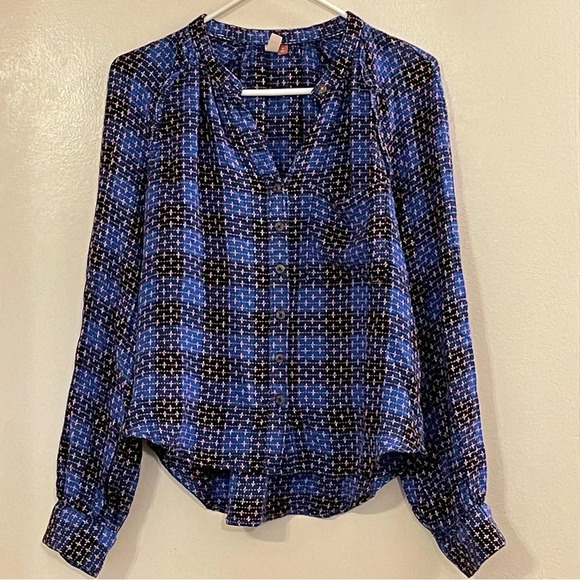 PILCRO by ANTHROPOLOGIE Plaid Buttondown Shirt in Blue Motif - Picture 5 of 10